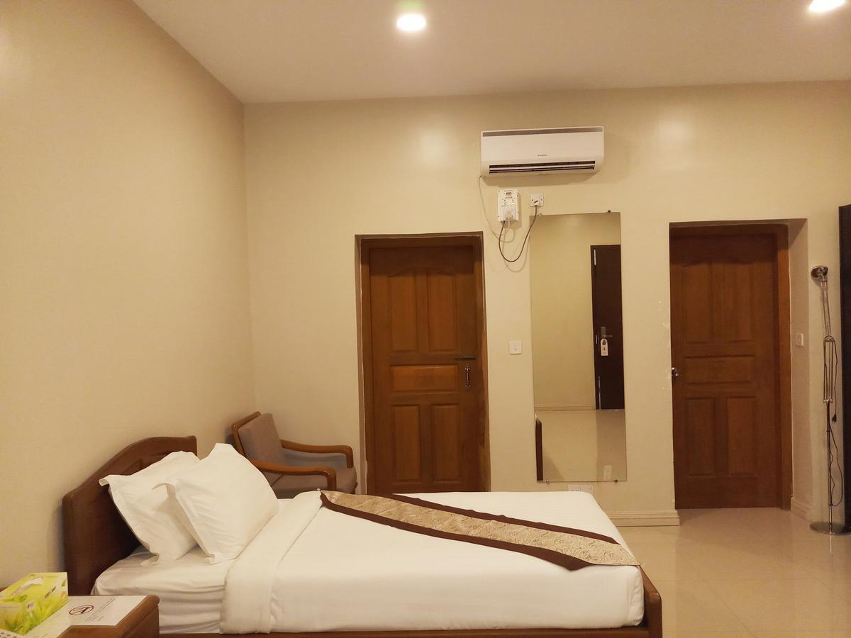 יאנגון Ruby Garden Hotel מראה חיצוני תמונה