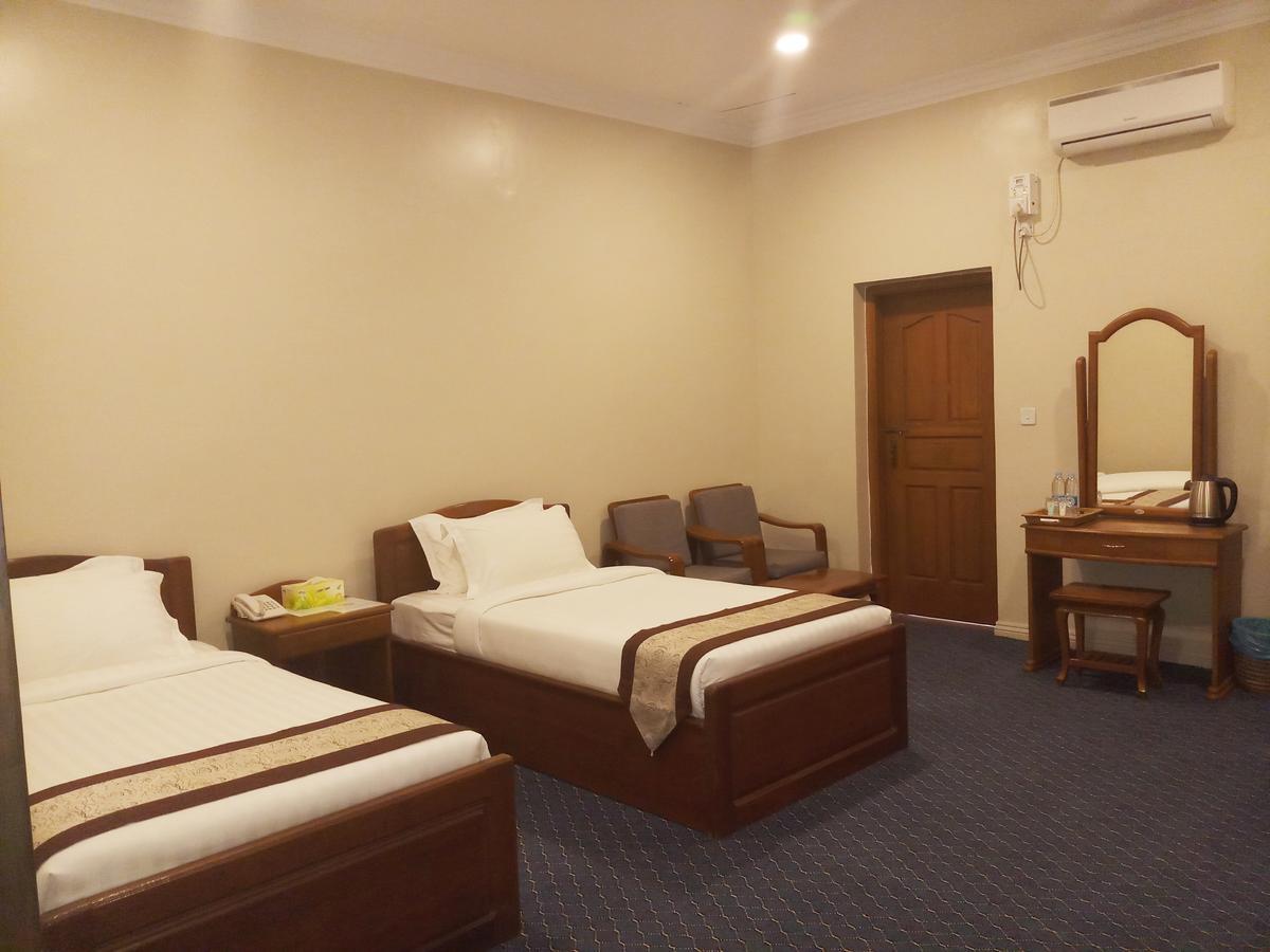 יאנגון Ruby Garden Hotel מראה חיצוני תמונה