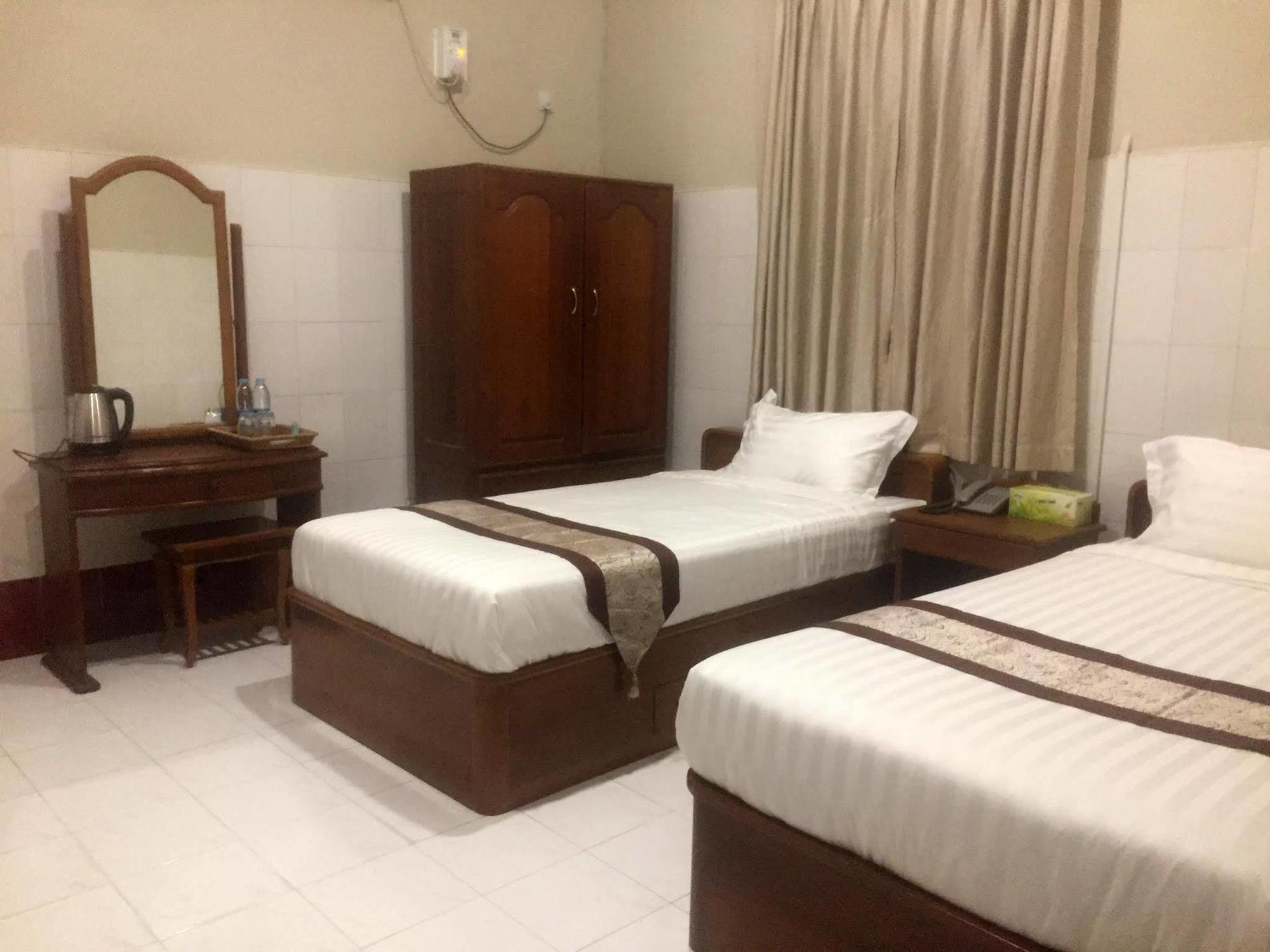 יאנגון Ruby Garden Hotel מראה חיצוני תמונה