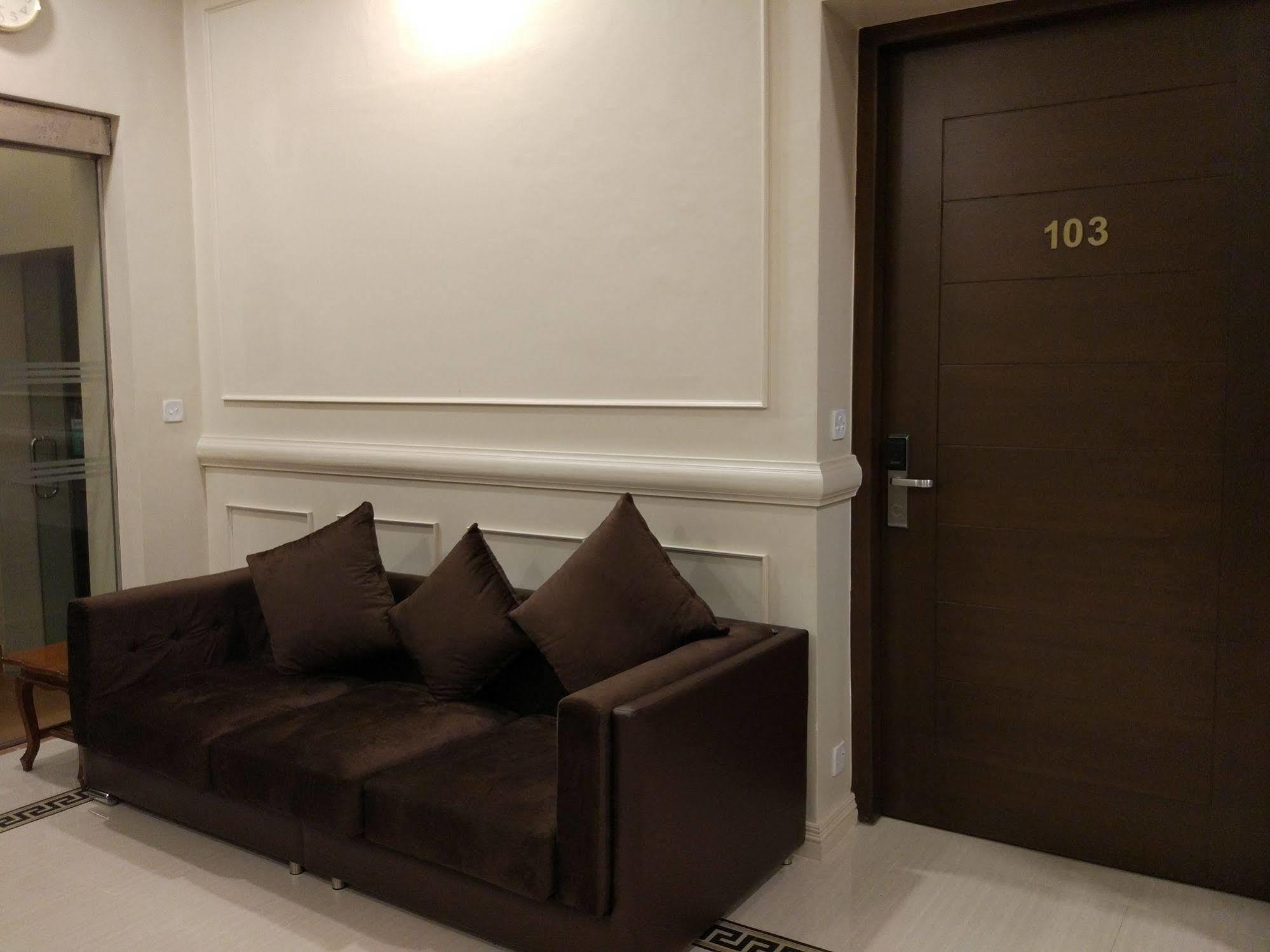 יאנגון Ruby Garden Hotel מראה חיצוני תמונה